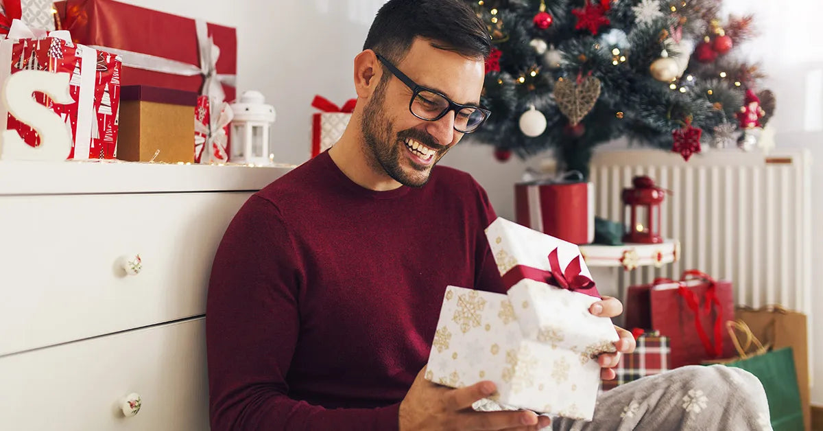 Secret Santa: Know All About it & Be The Perfect One!